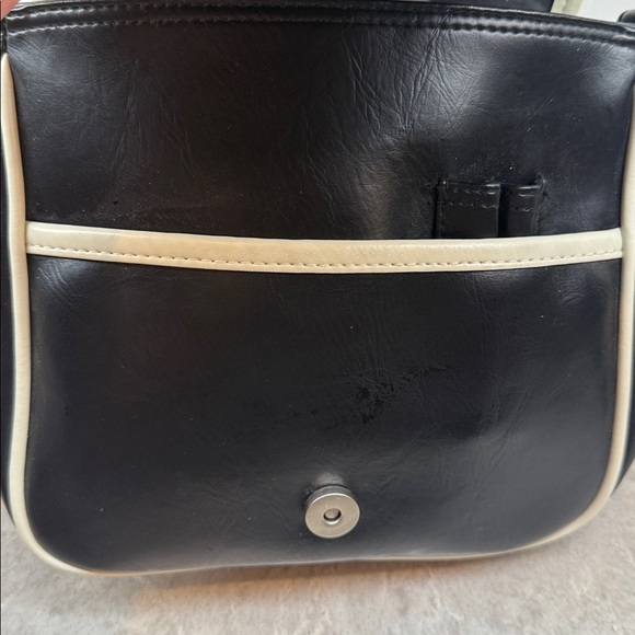 Roots Black and Cream Shoulder Bag - Picture 6 of 10